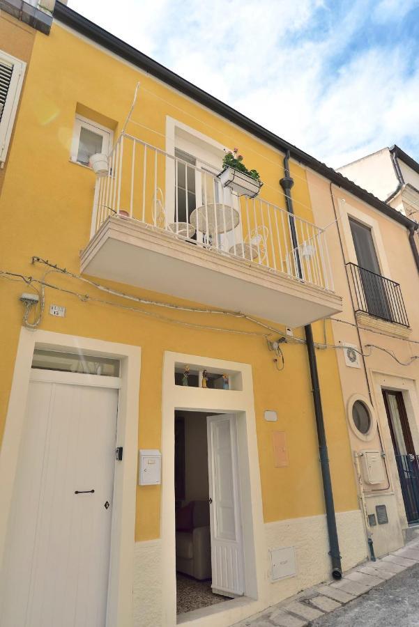 Ragusa Exclusive Flat With Terrace & Bbq エクステリア 写真