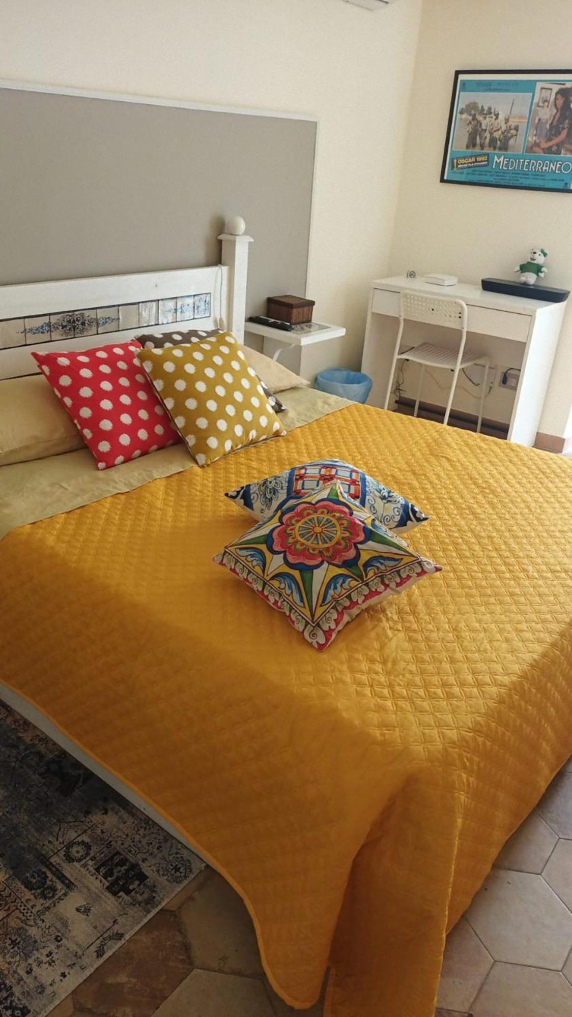 Ragusa Exclusive Flat With Terrace & Bbq エクステリア 写真